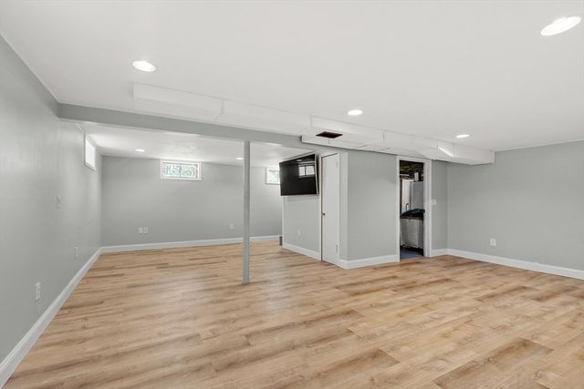 123 Plain Rd, Westford, MA 01886