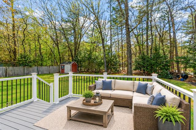 123 Plain Rd, Westford, MA 01886