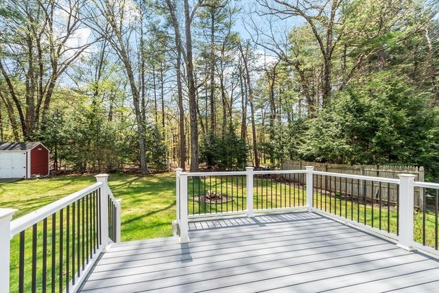 123 Plain Rd, Westford, MA 01886