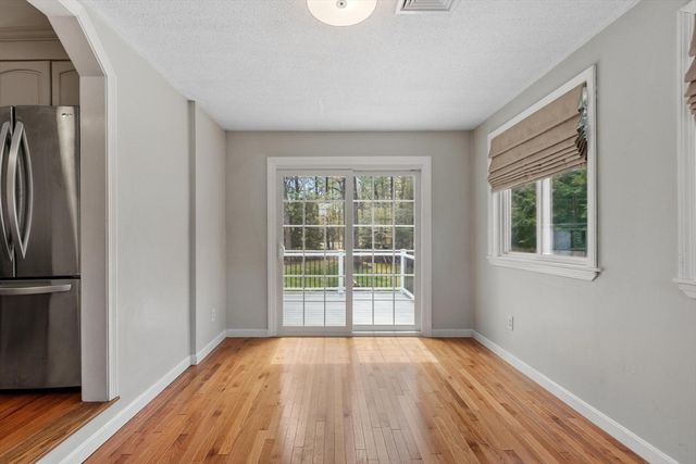 123 Plain Rd, Westford, MA 01886