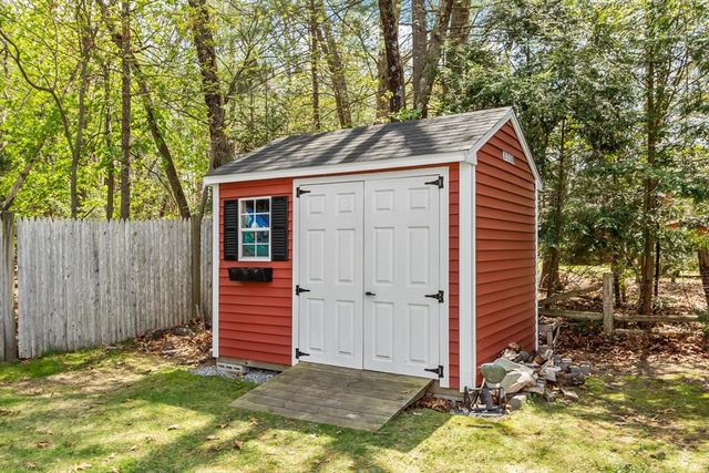 123 Plain Rd, Westford, MA 01886