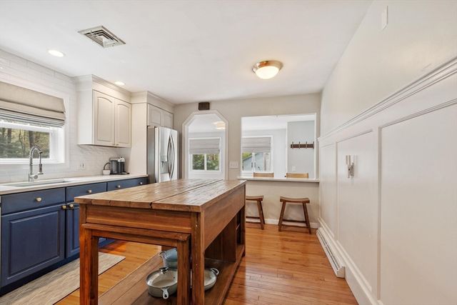 123 Plain Rd, Westford, MA 01886