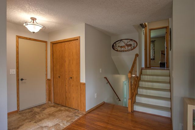 1397 309th Avenue NW, Cambridge, MN 55008