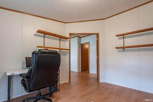 811 S Strauser Road, Springville, IN 47462