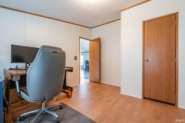 811 S Strauser Road, Springville, IN 47462
