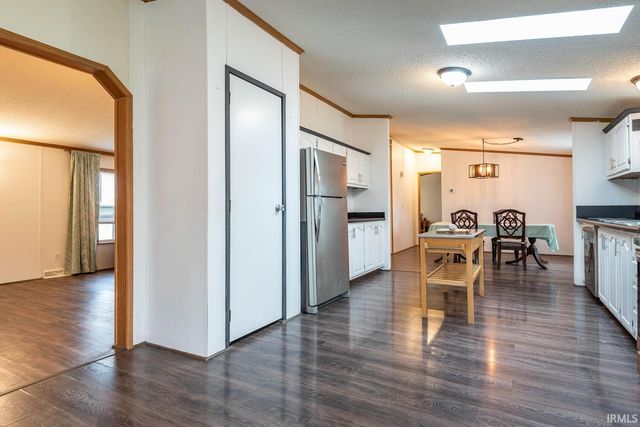811 S Strauser Road, Springville, IN 47462