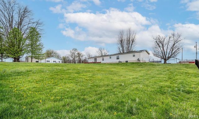 811 S Strauser Road, Springville, IN 47462