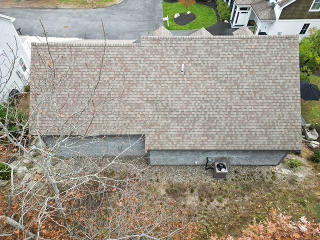 7 Hat Trick Dr, Plymouth, MA 02360