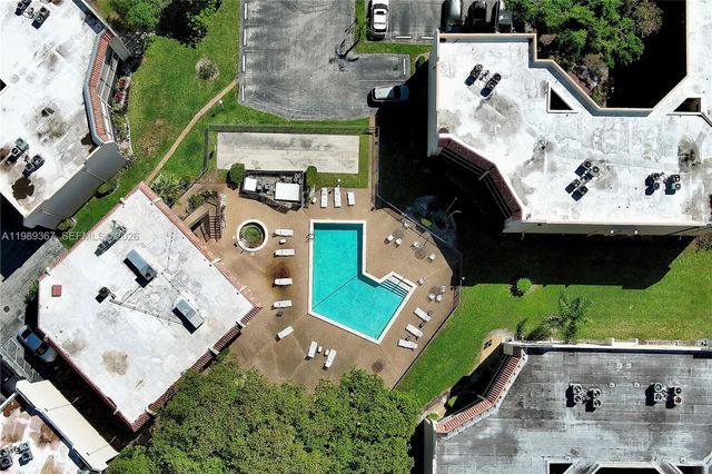 6855 W Broward Blvd 201, Plantation, FL 33317