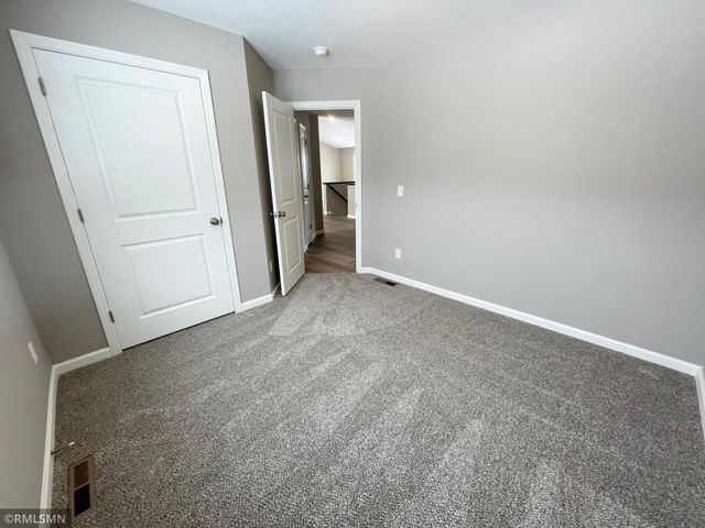 4724 199th Street N, Forest Lake, MN 55025