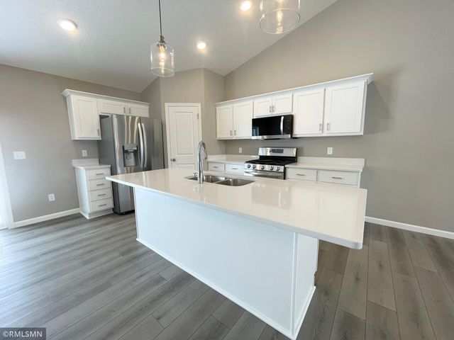 4724 199th Street N, Forest Lake, MN 55025