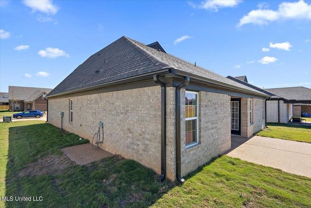 8854 Tucker Lane, Southaven, MS 38672