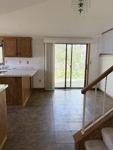 1515 Bender Road, Chaska, MN 55318