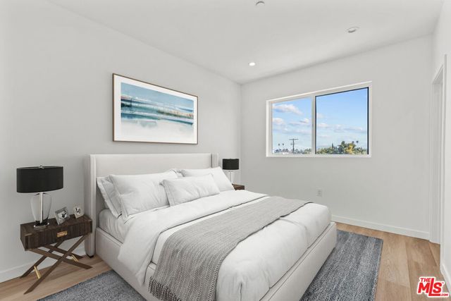 2921 S Burnside Avenue, Los Angeles, CA 90016