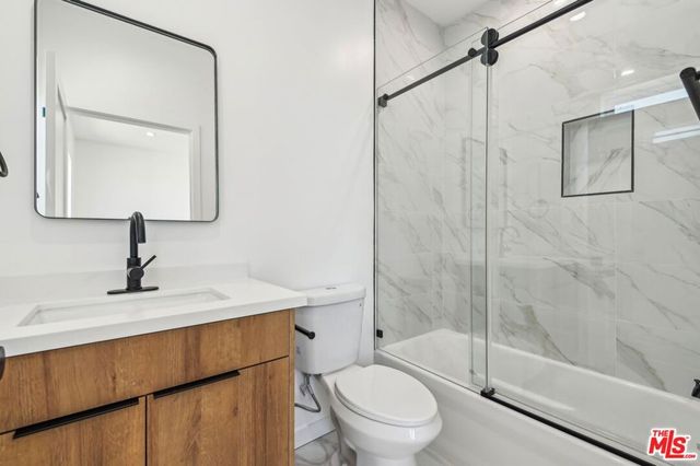 2921 S Burnside Avenue, Los Angeles, CA 90016