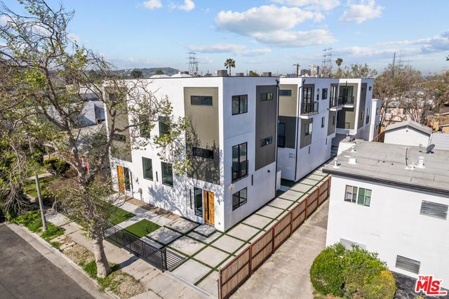 2921 S Burnside Avenue, Los Angeles, CA 90016