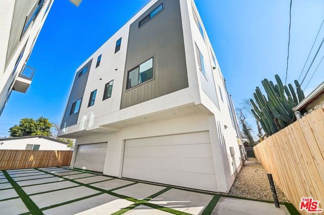 2921 S Burnside Avenue, Los Angeles, CA 90016