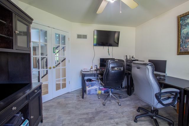 2228 Keene Drive, Schererville, IN 46375