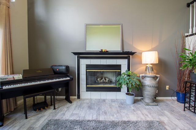 2228 Keene Drive, Schererville, IN 46375
