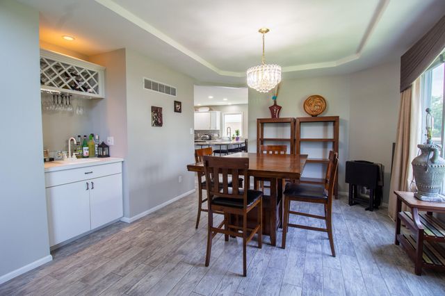 2228 Keene Drive, Schererville, IN 46375