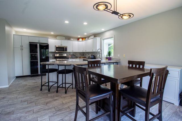 2228 Keene Drive, Schererville, IN 46375