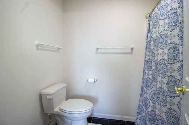 2228 Keene Drive, Schererville, IN 46375