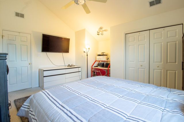 2228 Keene Drive, Schererville, IN 46375