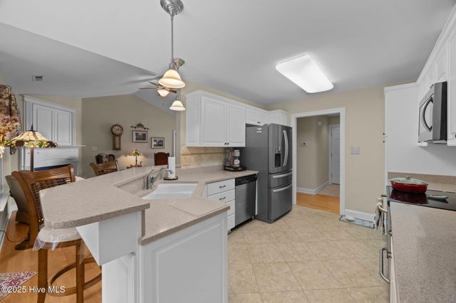 232 Venturi Drive, New Bern, NC 28560