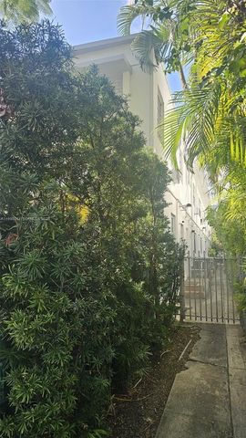 1616 Michigan Ave 11, Miami Beach, FL 33139