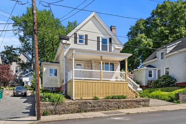 28 Hawthorne St, Lynn, MA 01902