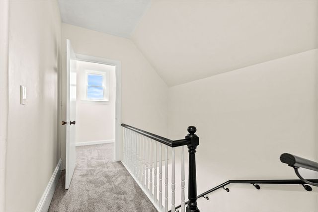 28 Hawthorne St, Lynn, MA 01902