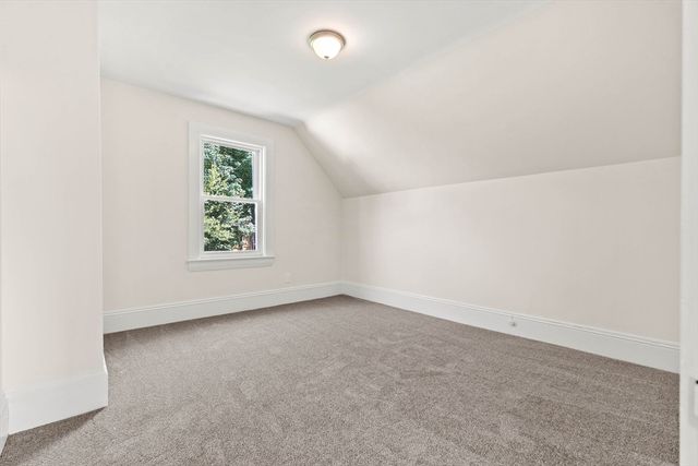 28 Hawthorne St, Lynn, MA 01902