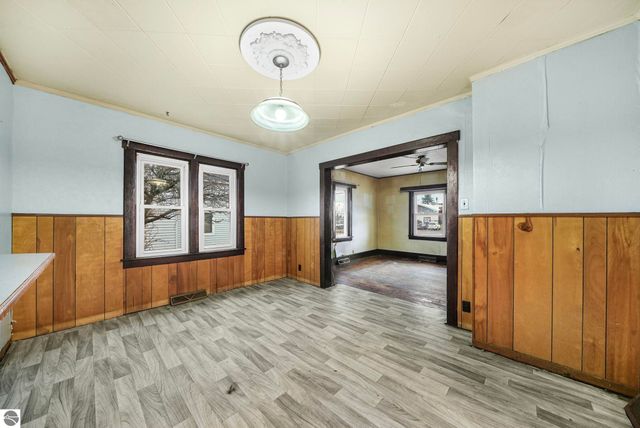 1220 Burlingame, Cadillac, MI 49601