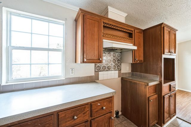 5528 Patton Drive, Fort Worth, TX 76112