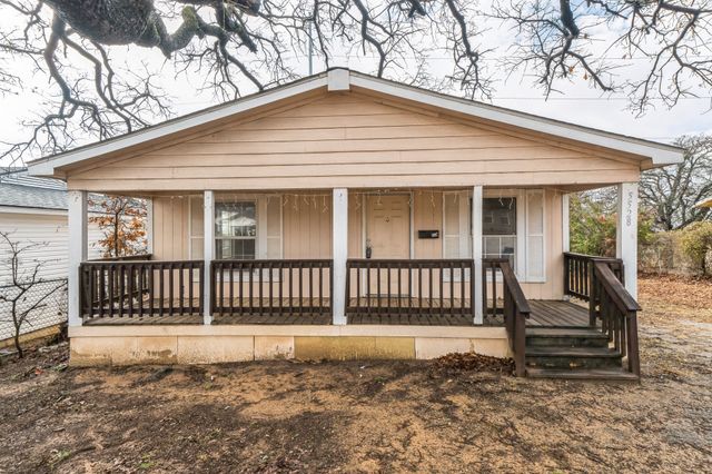 5528 Patton Drive, Fort Worth, TX 76112