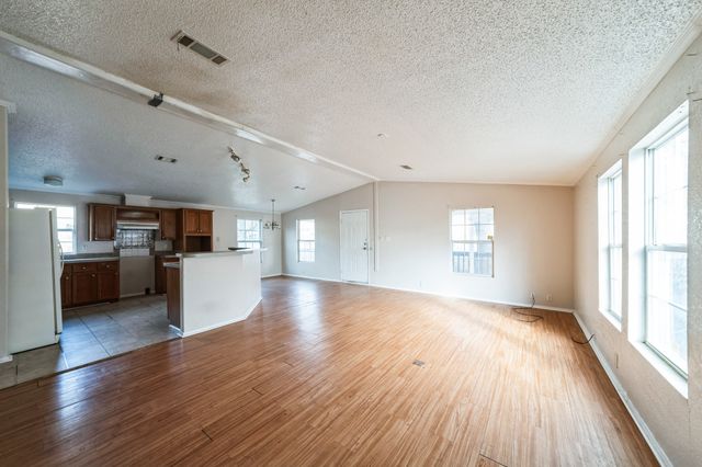 5528 Patton Drive, Fort Worth, TX 76112