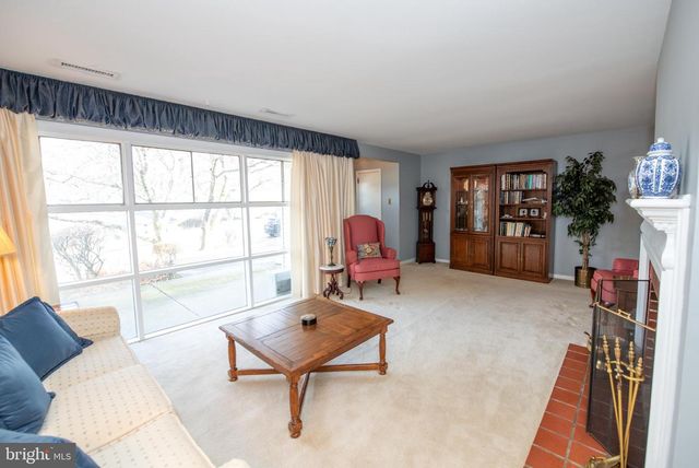 8810 TYSON RD, Glenside, PA 19038