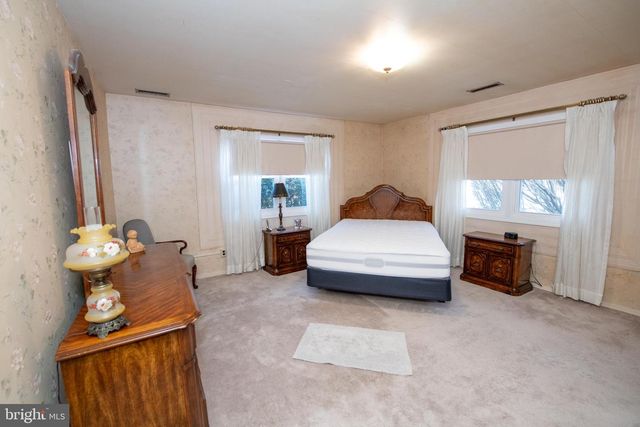 8810 TYSON RD, Glenside, PA 19038