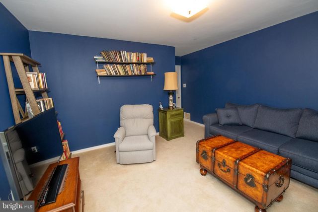 8810 TYSON RD, Glenside, PA 19038