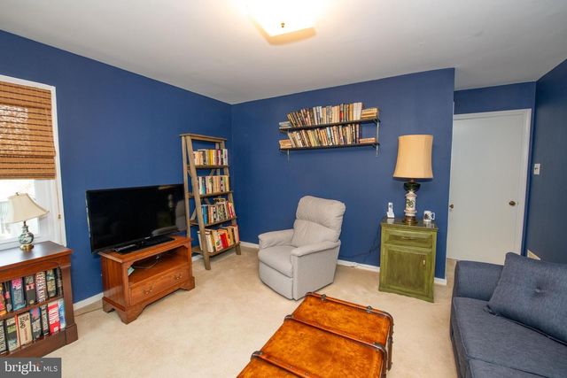 8810 TYSON RD, Glenside, PA 19038