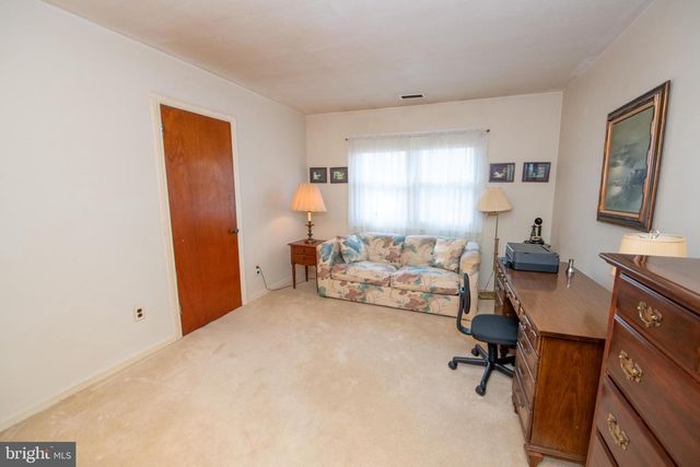 8810 TYSON RD, Glenside, PA 19038