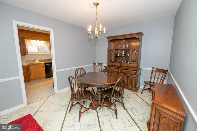 8810 TYSON RD, Glenside, PA 19038