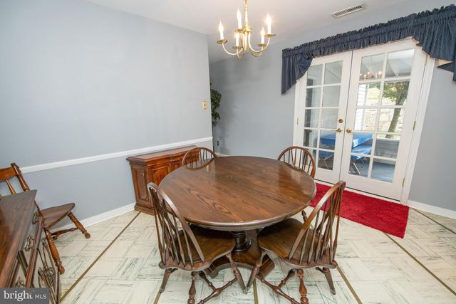 8810 TYSON RD, Glenside, PA 19038