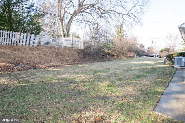 8810 TYSON RD, Glenside, PA 19038