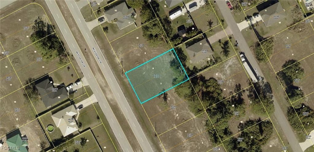 3717 W Gator CIR, Cape Coral, FL 33909