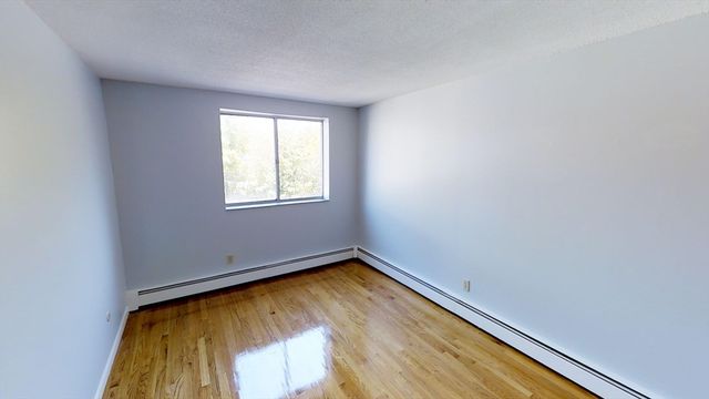 14 Murdock 3-4, Somerville, MA 02145