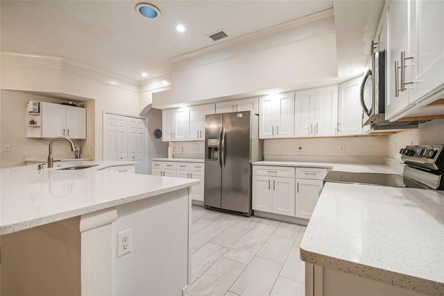 229 STRATHMORE CIRCLE, Kissimmee, FL 34744