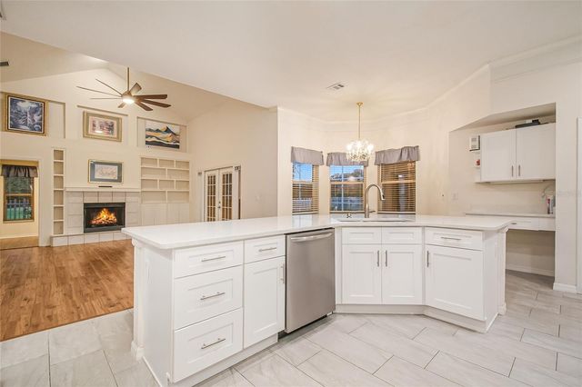 229 STRATHMORE CIRCLE, Kissimmee, FL 34744