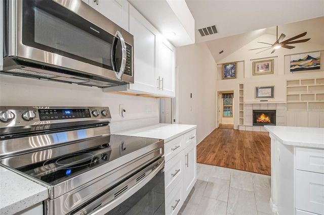 229 STRATHMORE CIRCLE, Kissimmee, FL 34744