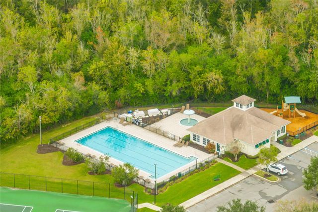 229 STRATHMORE CIRCLE, Kissimmee, FL 34744